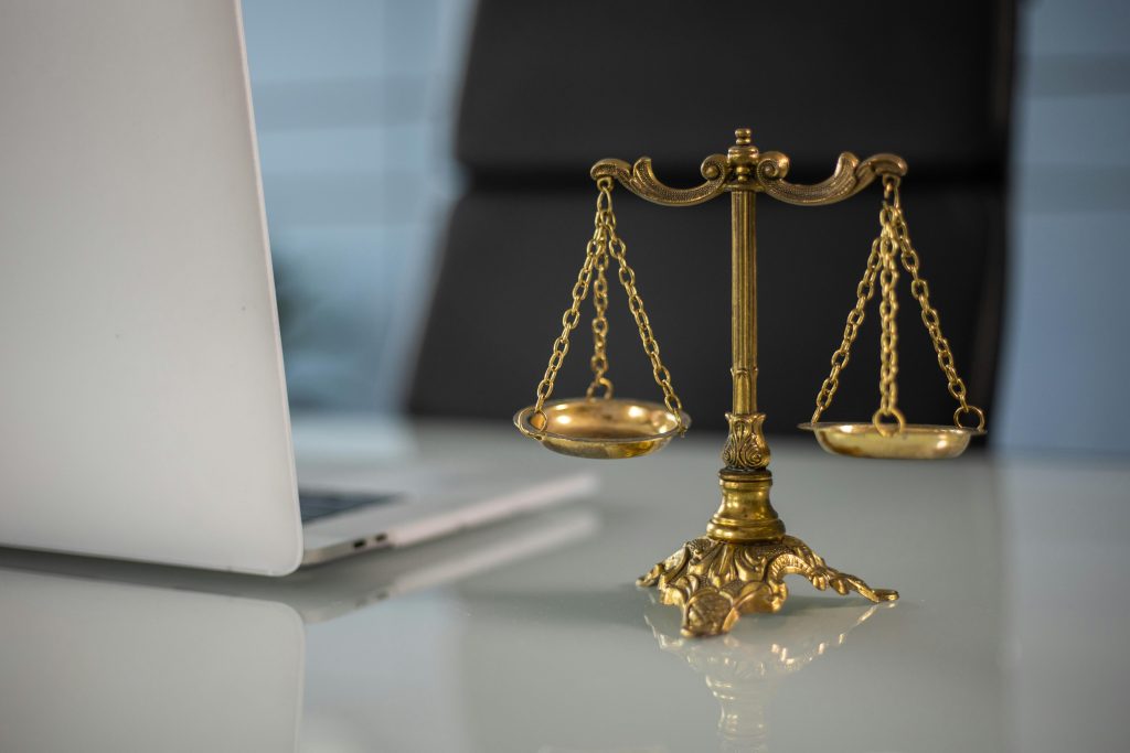 Servicios Legales en Panamá | Blanca Alvarez Legal Abogada brindando servicios legales y asesoría jurídica en Panamá.