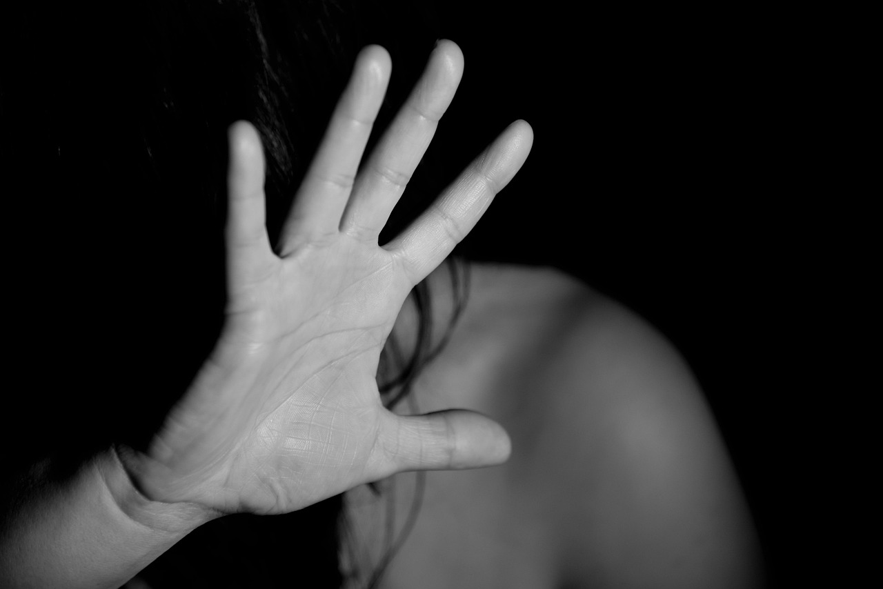 hand, woman, female, fear, distress, oppression, defence, stop, oppose, eroticism